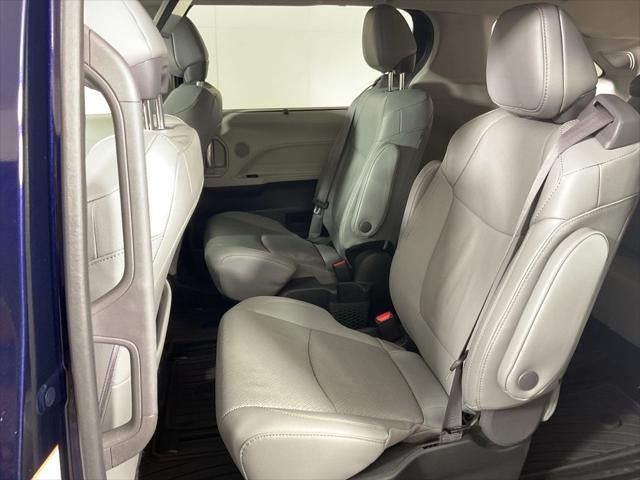 2023 Toyota Sienna Limited 7 Passenger