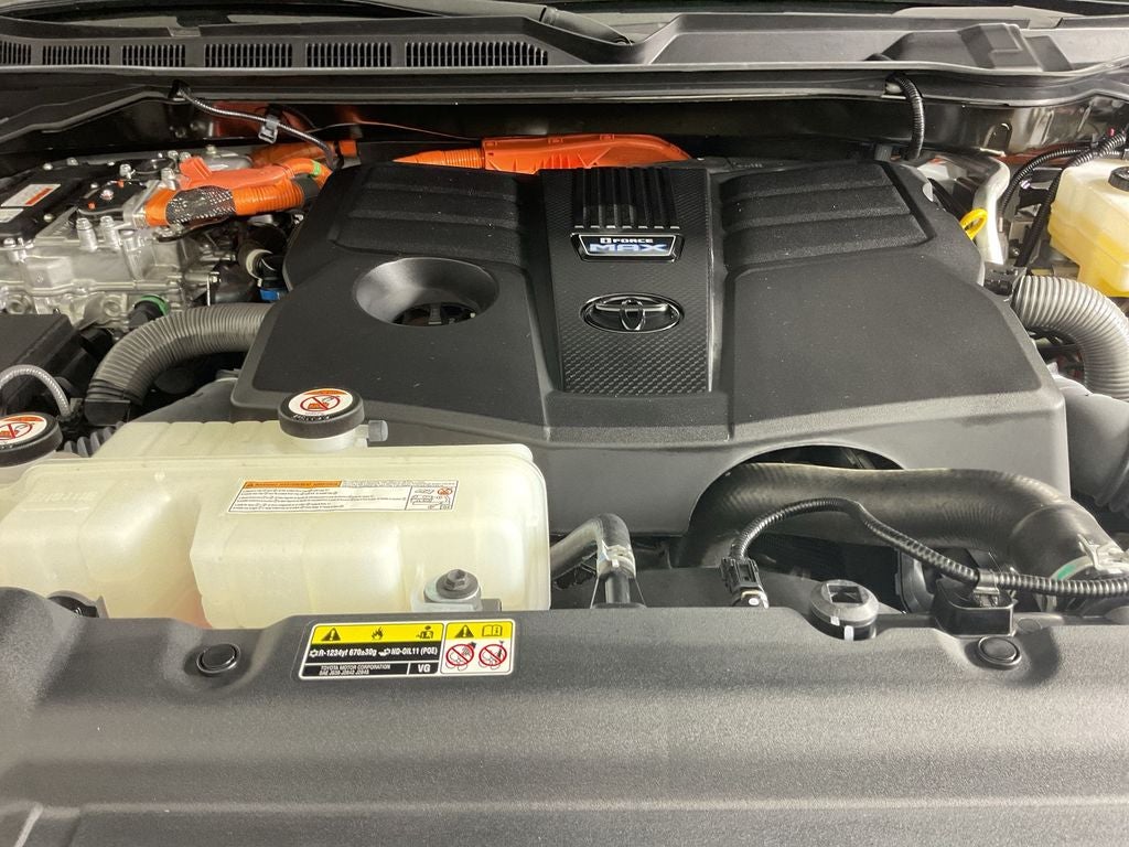 2024 Toyota Tundra Hybrid Platinum