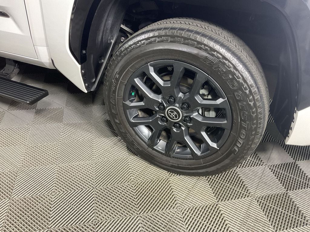 2024 Toyota Tundra Hybrid Platinum