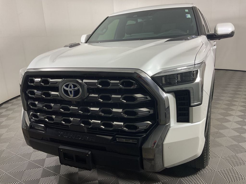 2024 Toyota Tundra Hybrid Platinum