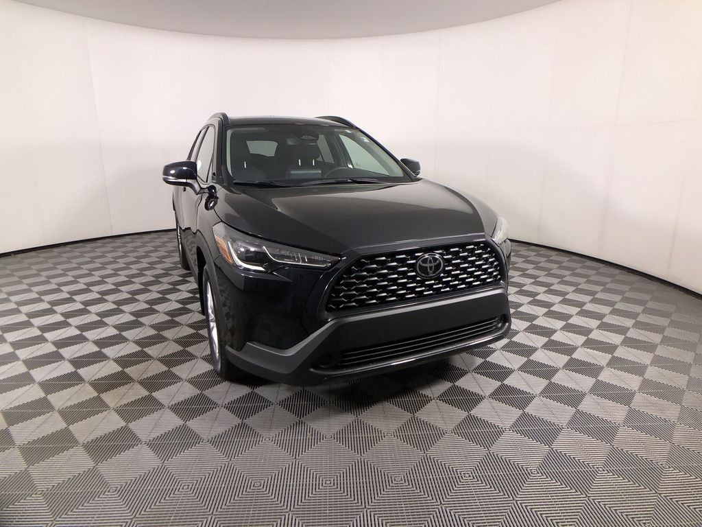 2024 Toyota Corolla Cross LE