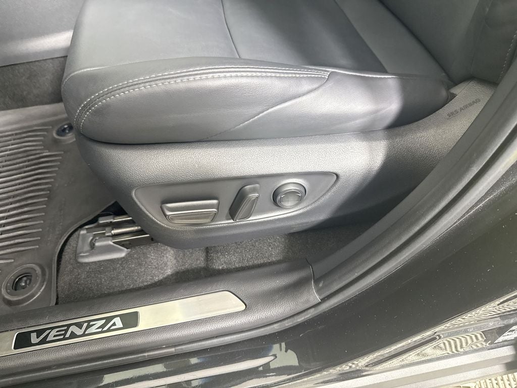 2024 Toyota Venza Nightshade