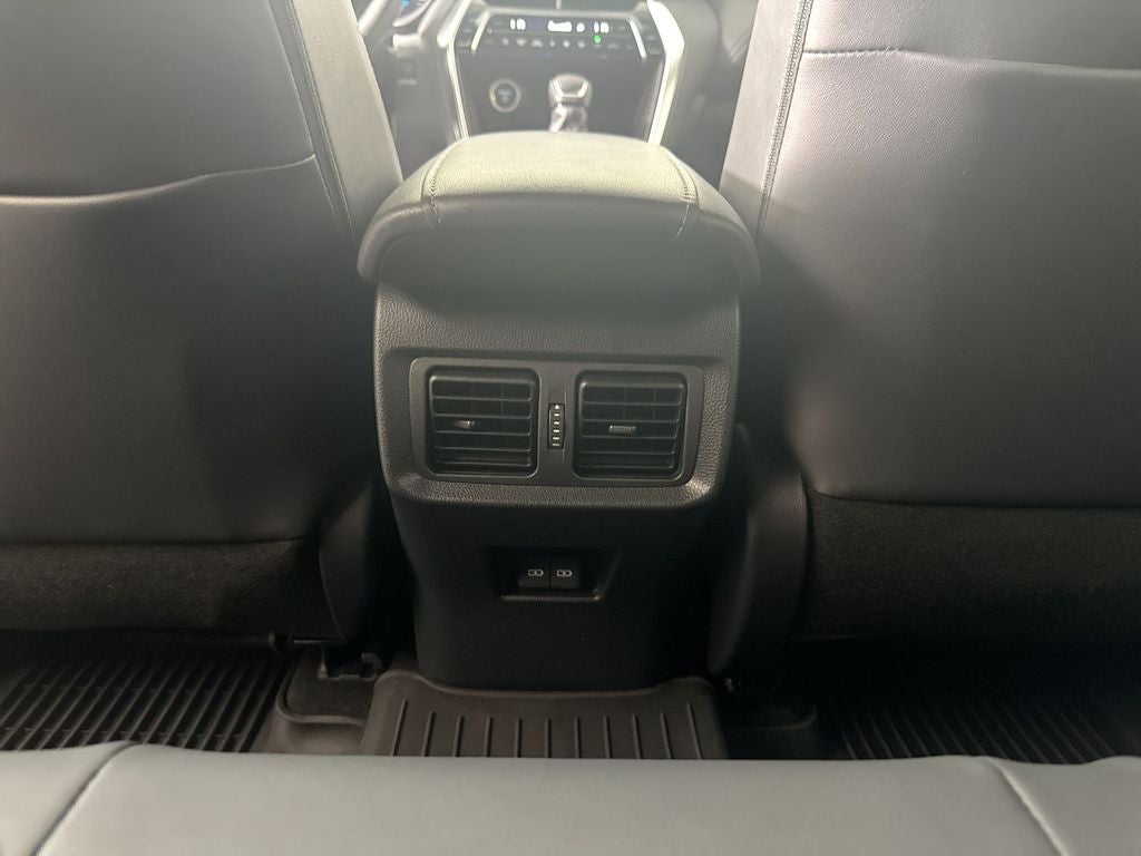 2024 Toyota Venza Nightshade