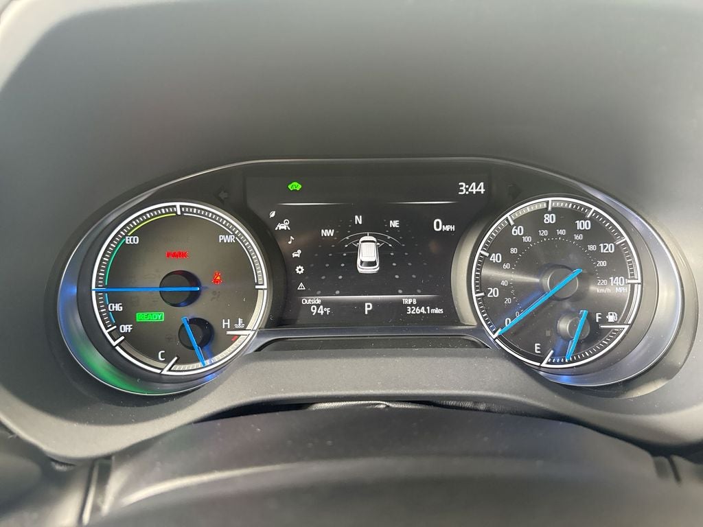 2023 Toyota Venza LE