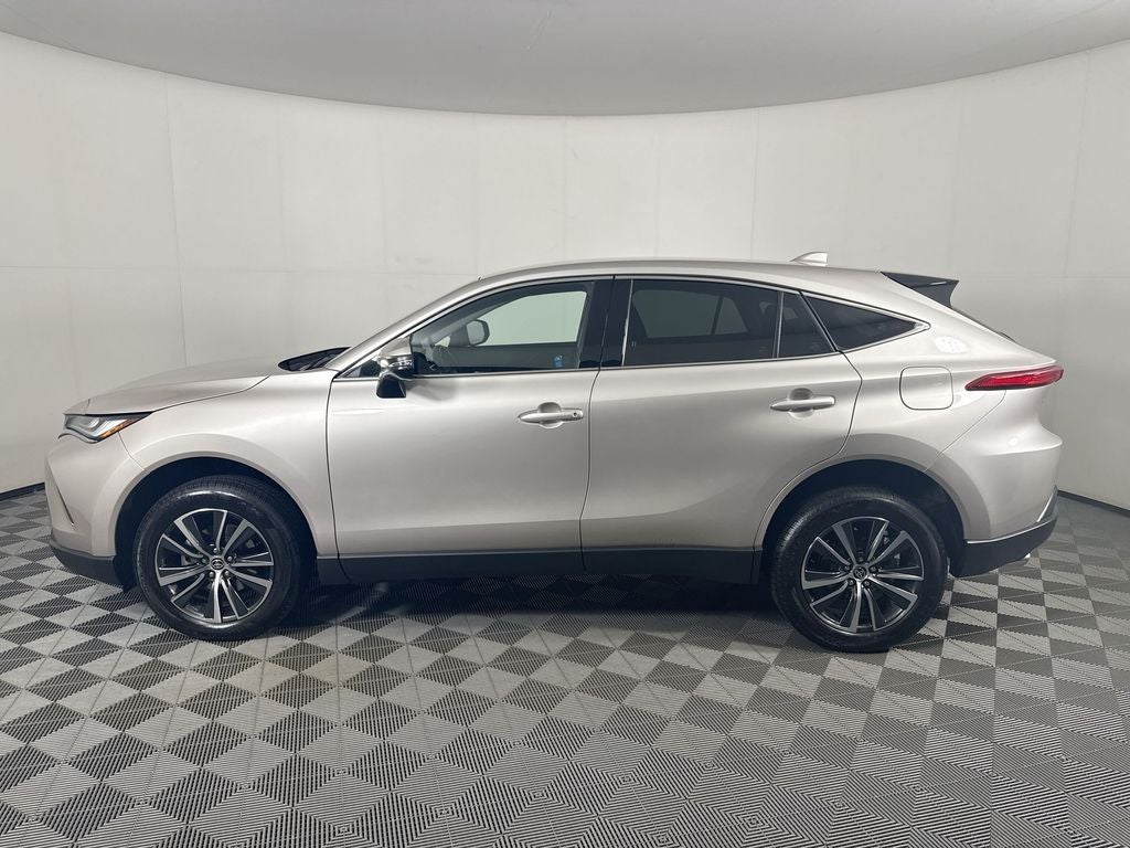 2023 Toyota Venza LE