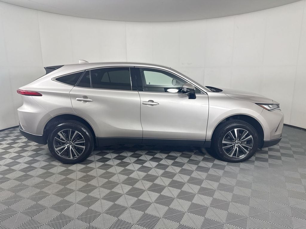 2023 Toyota Venza LE