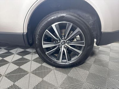 2023 Toyota Venza LE