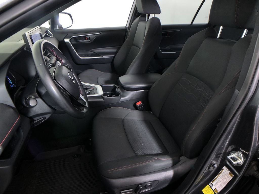 2024 Toyota RAV4 Prime SE