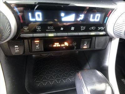 2024 Toyota RAV4 Prime SE