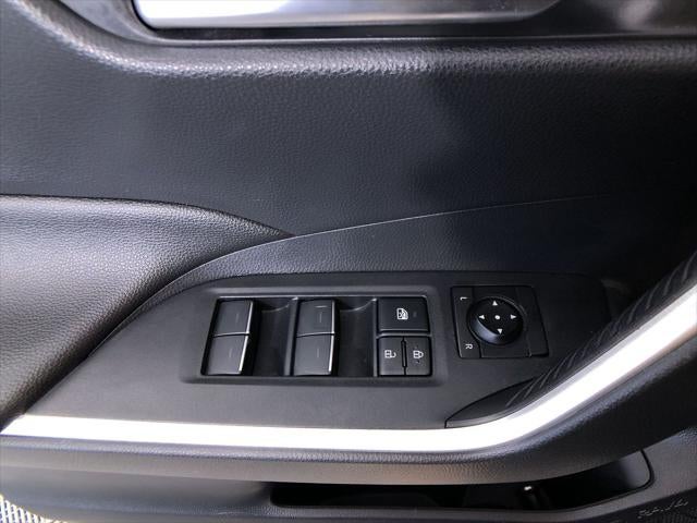 2024 Toyota RAV4 Prime SE