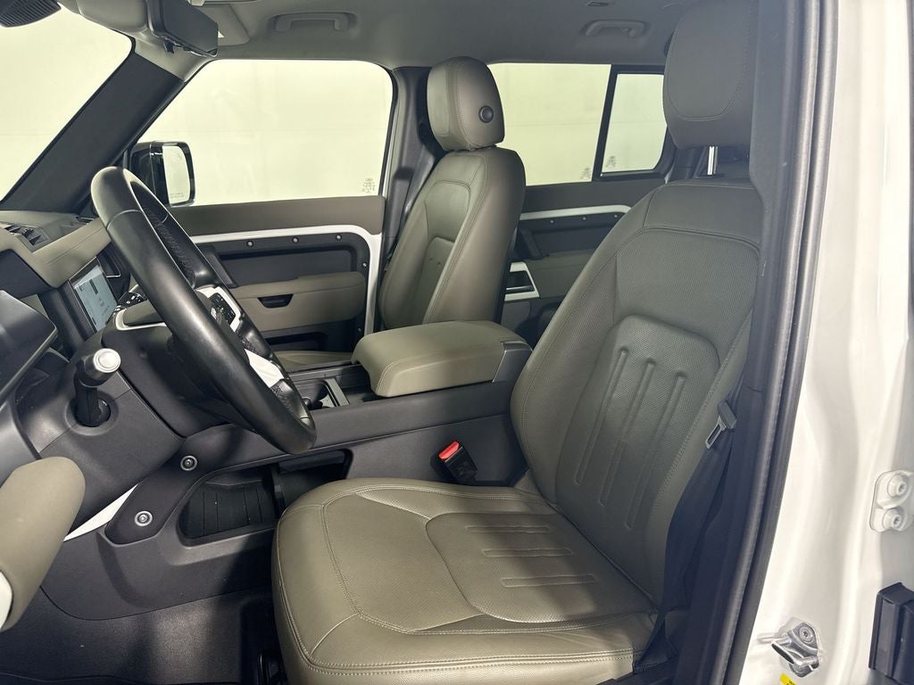 2022 Land Rover Defender 110 S
