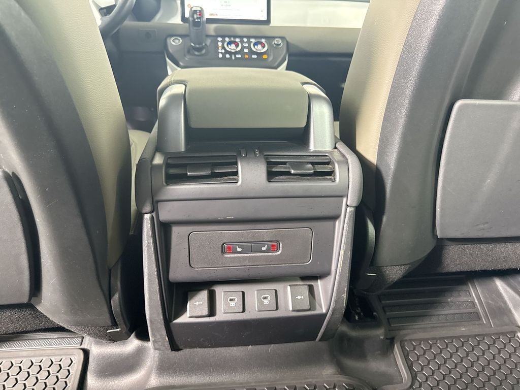 2022 Land Rover Defender 110 S