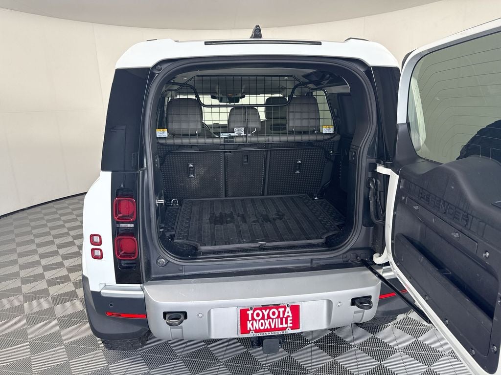 2022 Land Rover Defender 110 S