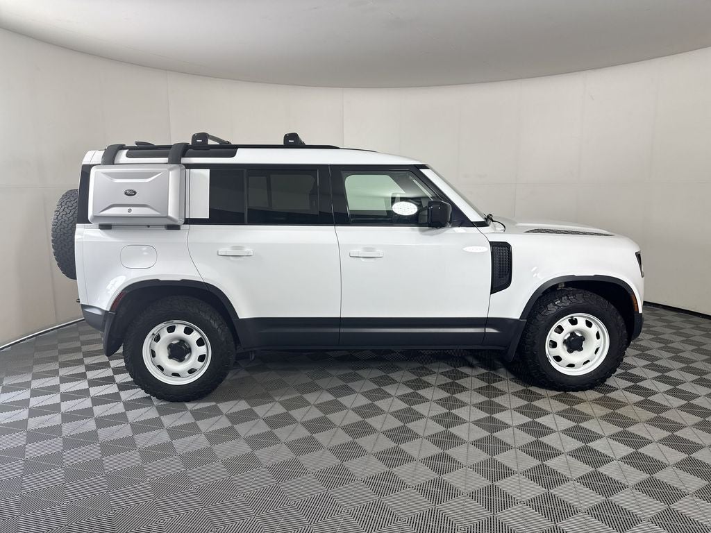 2022 Land Rover Defender 110 S