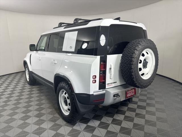 2022 Land Rover Defender 110 S
