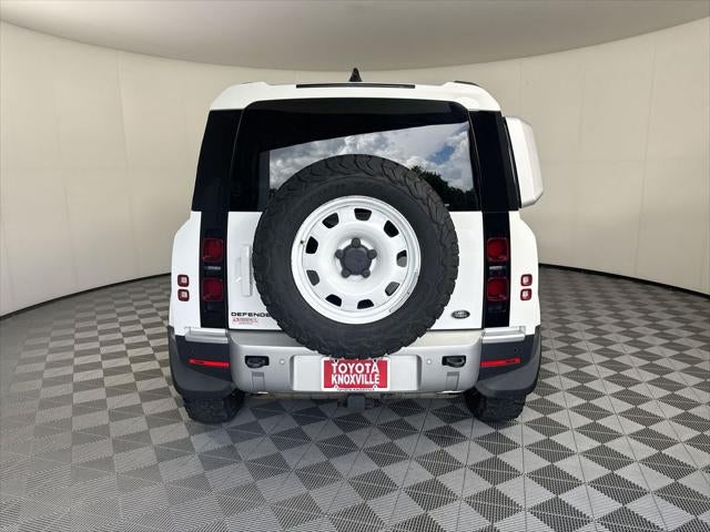 2022 Land Rover Defender 110 S