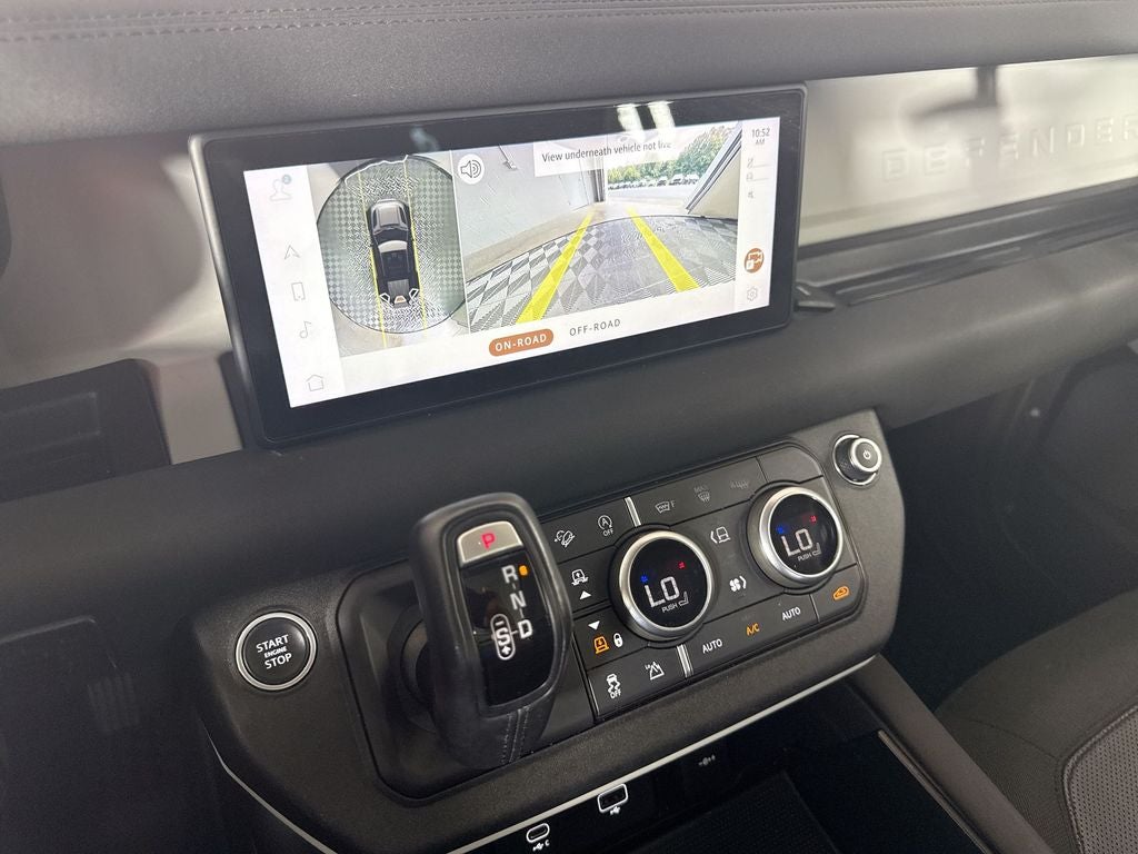 2020 Land Rover Defender 110 SE