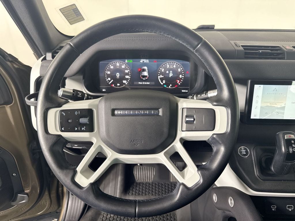 2020 Land Rover Defender 110 SE