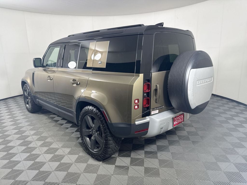 2020 Land Rover Defender 110 SE