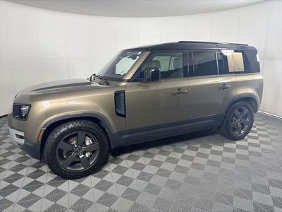 2020 Land Rover Defender 110 SE
