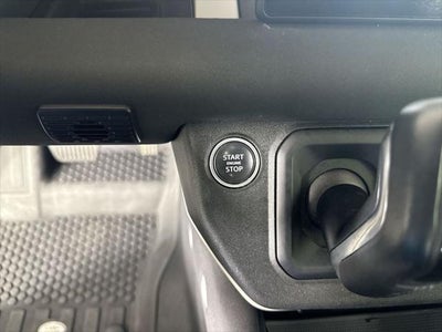 2020 Land Rover Defender 110 SE
