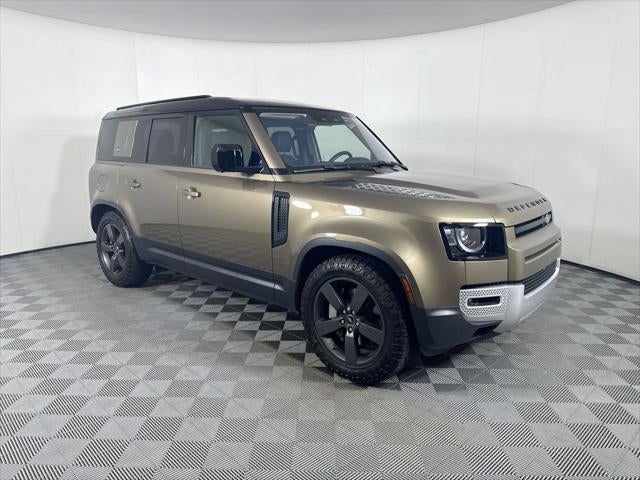 2020 Land Rover Defender 110 SE