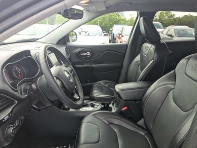 2023 Jeep Cherokee Altitude Lux