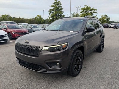 2023 Jeep Cherokee Altitude Lux