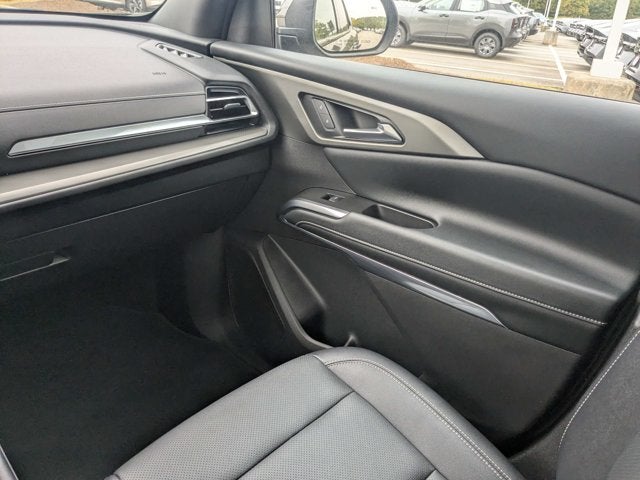 2025 Chevrolet Traverse FWD LT