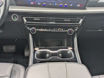 2025 Chevrolet Traverse FWD LT