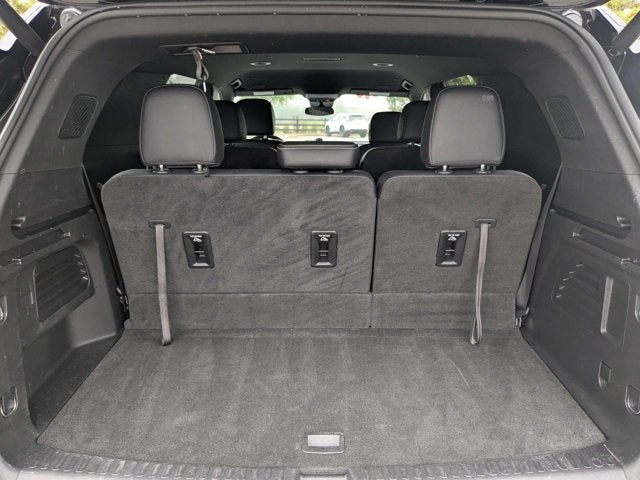 2025 Chevrolet Traverse FWD LT