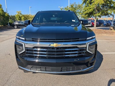 2025 Chevrolet Suburban LT