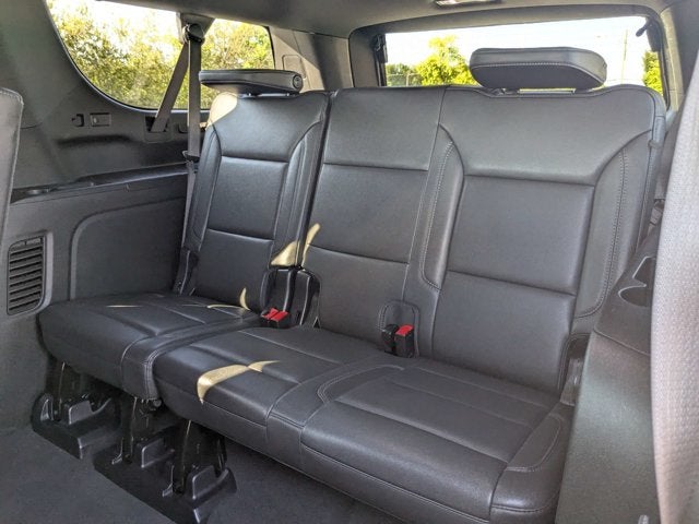2025 Chevrolet Suburban LT