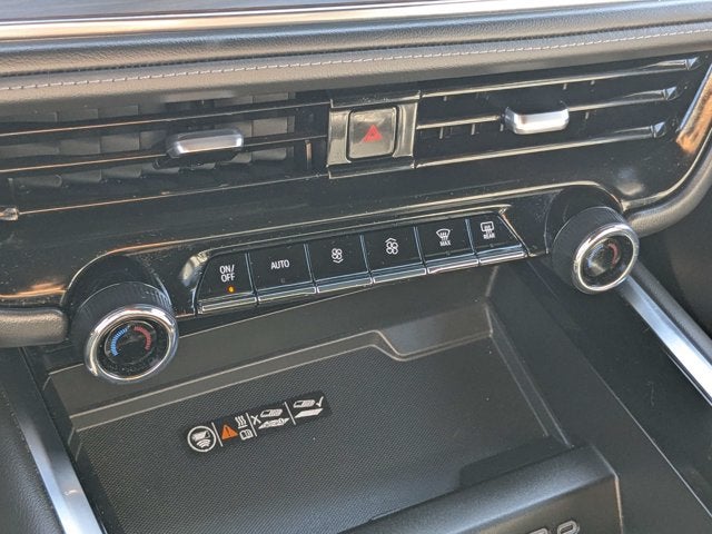 2025 Chevrolet Suburban LT