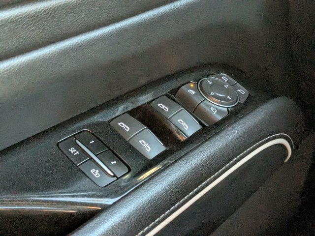 2021 Cadillac Escalade ESV Premium Luxury