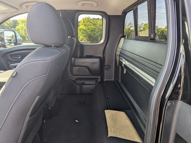 2017 Nissan Titan XD SV