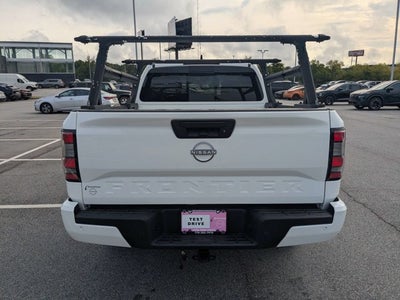 2025 Nissan Frontier SV