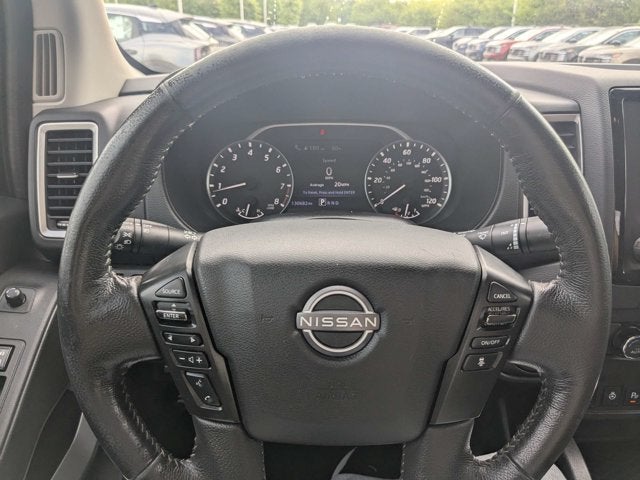 2022 Nissan Frontier SV
