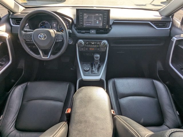 2022 Toyota RAV4 Hybrid XLE