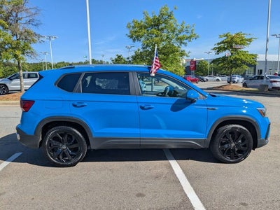2023 Volkswagen Taos SE