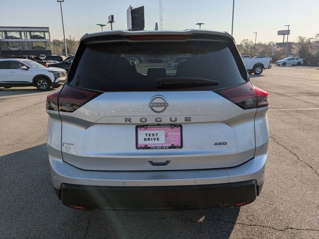 2025 Nissan Rogue SV