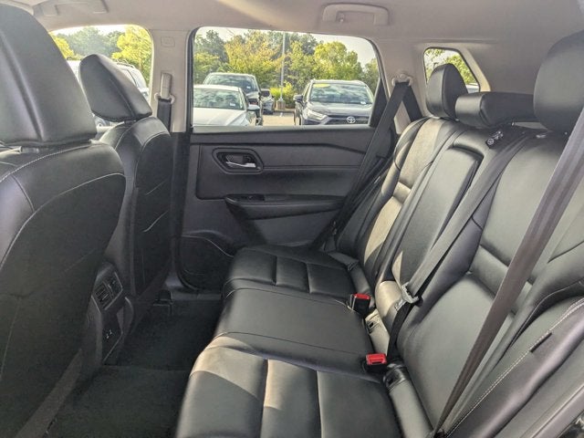 2026 Nissan Rogue SL