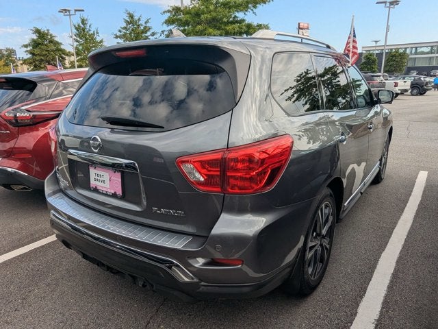 2020 Nissan Pathfinder Platinum