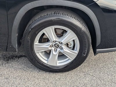 2025 Toyota Highlander LE