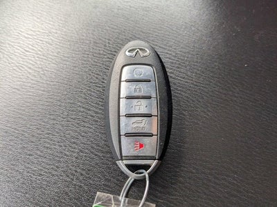 2024 INFINITI QX80 LUXE