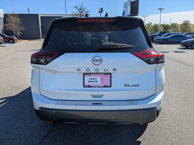 2025 Nissan Rogue SL