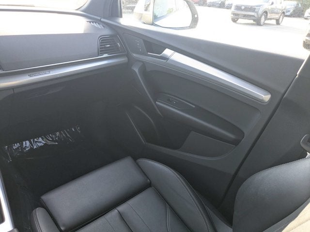2025 Audi Q5 S line Premium