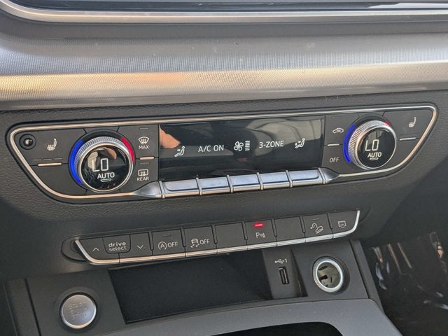 2025 Audi Q5 S line Premium