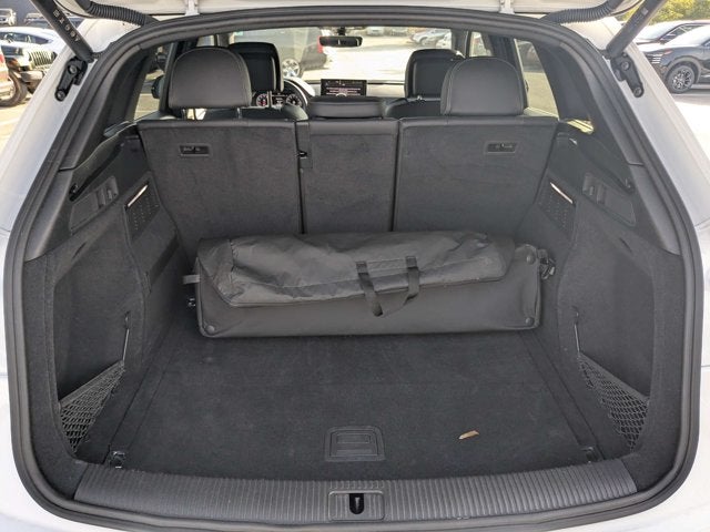 2025 Audi Q5 S line Premium
