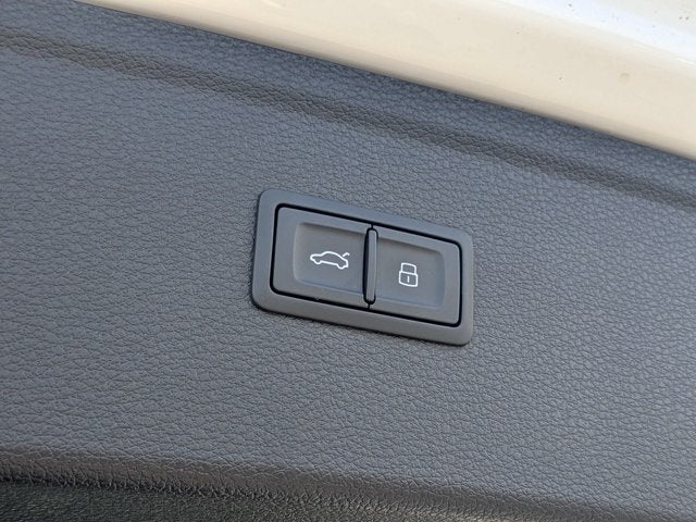2025 Audi Q5 S line Premium